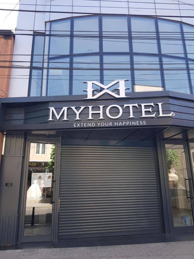 My Hotel Прізрен Екстер'єр фото