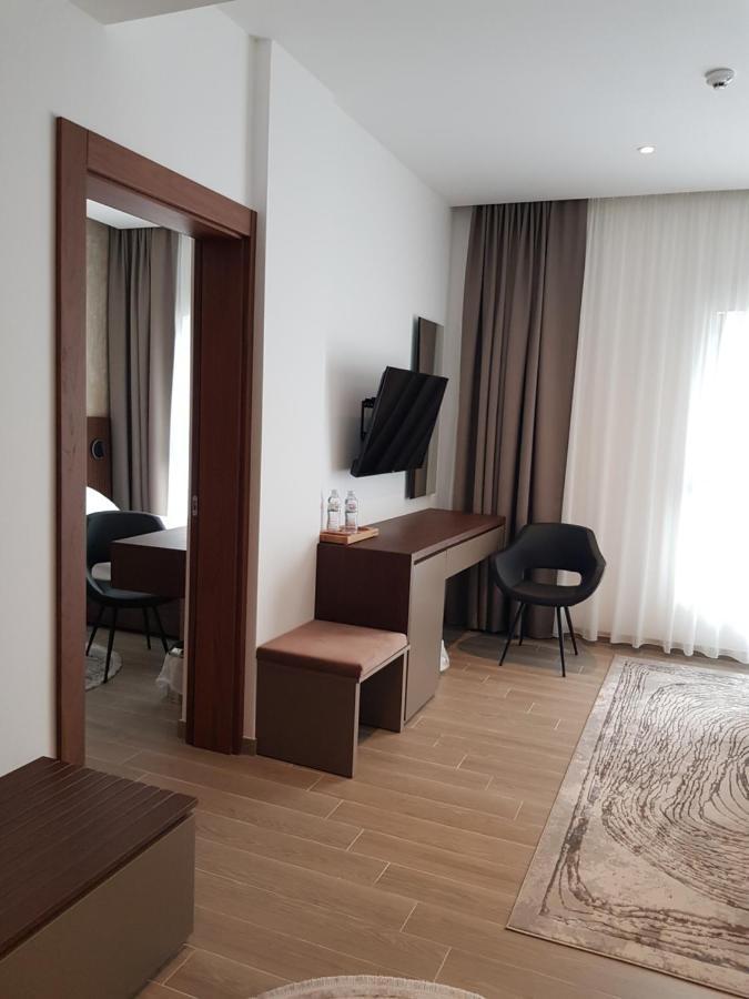 My Hotel Прізрен Екстер'єр фото