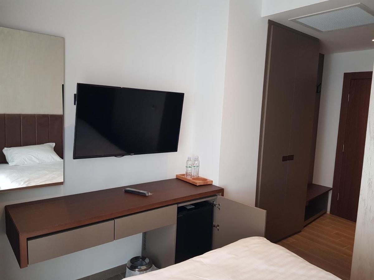 My Hotel Прізрен Екстер'єр фото